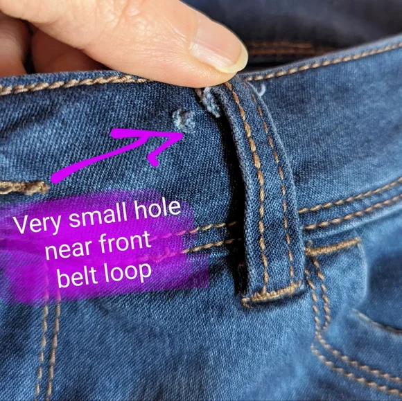 Hot kiss size 9 Capri, crop style jeans with faded blue denim look, GUC - Picture 7 of 13